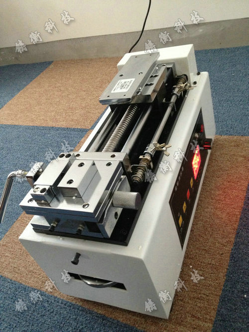 電動臥式測試臺圖片